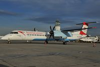 OE-LGN @ LOWW - Austrian Arrowas Dash 8-400 - by Dietmar Schreiber - VAP