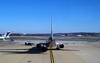 N962AN @ KDCA - DCA, VA - by Ronald Barker
