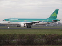 EI-DEK @ EHAM - Landing on runway R18 of Amsterdam Airport - by Willem Göebel