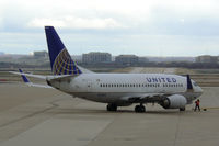 N14613 @ DFW - United Airlines at DFW airport - by Zane Adams