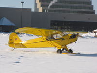N31085 @ WS17 - Taxing into Pioneer airport on ski's - by steveowen