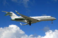 N375WB @ SXM - visitor - by Wolfgang Zilske