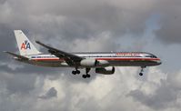 N652AA @ KMIA - Boeing 757-200 - by Mark Pasqualino