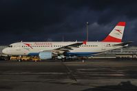 OE-LBN @ LOWW - Austrian Airlines Airbus 320