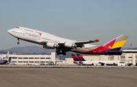 HL7418 @ KLAX - Taken from the Flight Path Museum