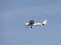 N2459K @ ONT - On a high final for runway 26R - by Helicopterfriend