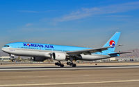 HL7530 @ KLAS - HL7530 Korean Air Boeing 777-2B5/ER (cn 27945/59)

- Las Vegas - McCarran International (LAS / KLAS)
USA - Nevada, January 30, 2012
Photo: Tomás Del Coro - by Tomás Del Coro