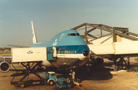 N1309E @ EHAM - KLM , later on coverted to B747-206B SUD - by Henk Geerlings