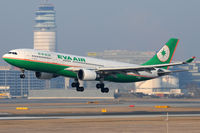 B-16312 @ VIE - EVA AIR - by Chris Jilli