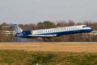 N773SK @ ORF - United Express (SkyWest Airlines) N773SK (FLT SKW5200) from Houston Bush Intercontinental Airport (KIAH) landing RWY 23.