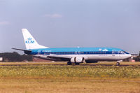 PH-BTC @ EHAM - KLM , old colour scheme - by Henk Geerlings