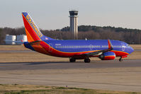 N616SW @ ORF - Southwest Airlines N616SW (FLT SWA2015) taxiing to RWY 5 for departure to Jacksonville Int'l (KJAX).