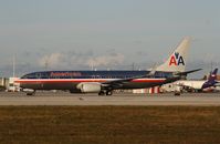 N850NN @ KMIA - Boeing 737-800 - by Mark Pasqualino