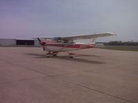 N21517 @ KRDK - on the ramp - by Floyd Taber