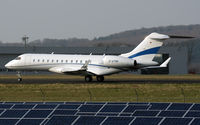 D-ATNR @ EDDR - departure via RW27 - by Friedrich Becker
