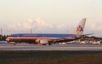 N864NN @ KMIA - Boeing 737-800 - by Mark Pasqualino