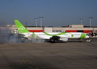 N699DL @ KATL - Song fireing up for the start of a new day at KATL.