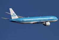 PH-BQB @ EHAM - rwy 09 departure - by Jeroen Stroes
