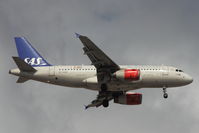 OY-KBP @ GCTS - SAS A319 at Tenerife South