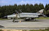 38 42 @ EDSP - the crew chief prepares a starter cartridge prior a training mission from Fliegerhorst Pferdsfeld