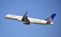 N14121 @ KLAX - Departing LAX on 25R - by Todd Royer