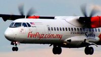 9M-FYD @ SZB - Firefly - by tukun59@AbahAtok