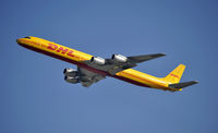 N805DH @ KLAX - Departing LAX on 25R - by Todd Royer