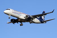 XA-ACC @ KORD - Short final for 28