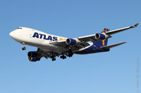 N418MC @ KORD - Short final for 28 - by John Meneely