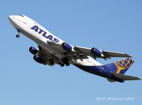 N526MC @ KPHL - Atlas Air climbing our from 27L at PHL. - by Thomas P. McManus