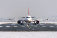 G-EZUL @ LOWI - easyJet - by Martin Nimmervoll