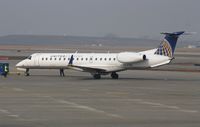 N24128 @ KORD - EMB-145XR