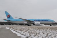 HL8251 @ LOWW - Korean Air Boeing 777-200 - by Dietmar Schreiber - VAP