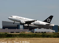 N703UW @ KPHL - Cactus 3104 rotating on 27L departing PHL