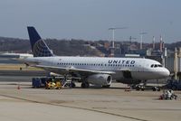 N821UA @ KDCA - Airbus A319