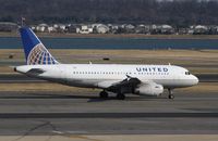 N821UA @ KDCA - Airbus A319 - by Mark Pasqualino