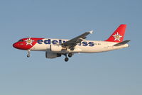HB-IHY @ EBBR - Arrival of flight LX786 to RWY 25L