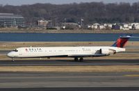 N923DN @ KDCA - MD-90-30 - by Mark Pasqualino