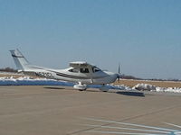 N621CL @ KOXV - Just landed and setting up on the ramp - by Floyd Taber