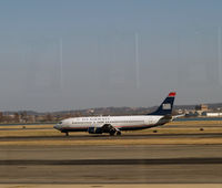 N411US @ KDCA - Landing DCA - by Ronald Barker