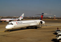 N930DN @ KDCA - Pushback DCA, VA - by Ronald Barker