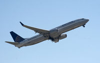 N39418 @ RSW - 737 taking off