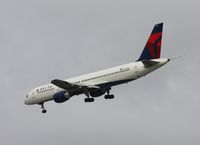 N673DL @ TPA - Delta 757 doing a very last minute turn - by Florida Metal