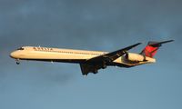 N920DN @ TPA - Delta MD-90