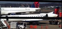 N272SK @ KDCA - DCA, VA - by Ronald Barker