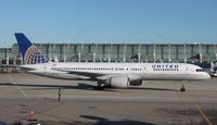 N569UA @ KORD - Boeing 757-200 - by Mark Pasqualino