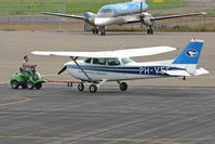 PH-VES @ EHBK - Getting towed.