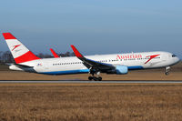 OE-LAY @ VIE - Austrian Airlines - by Chris Jilli