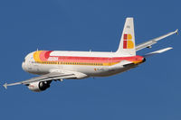EC-HTB @ VIE - IBERIA - by Chris Jilli