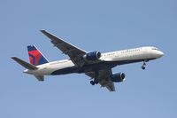N522US @ MCO - Delta 757 - by Florida Metal